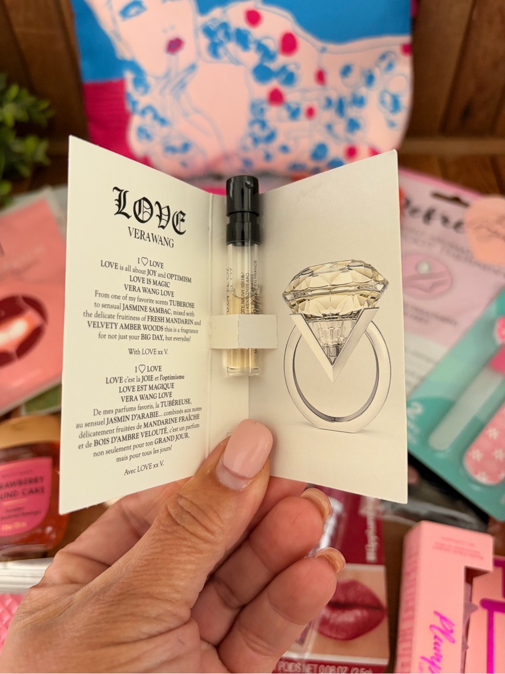 Self-Care Spa Bundle: Estee Lauder, Bath & BodyWorks, Pacifica, Vera Wang &More! - Picture 5 of 6